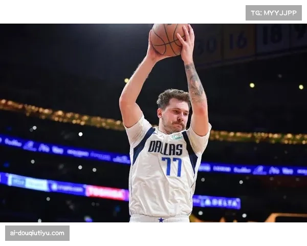 东契奇加盟湖人带来全球流量 提升球队商业价值。